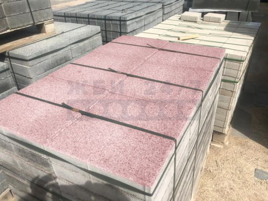 Квадрат-розовый гранит-200x200x80-фото